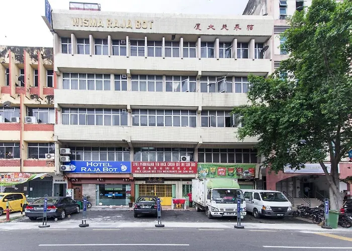 Hotel Raja Bot